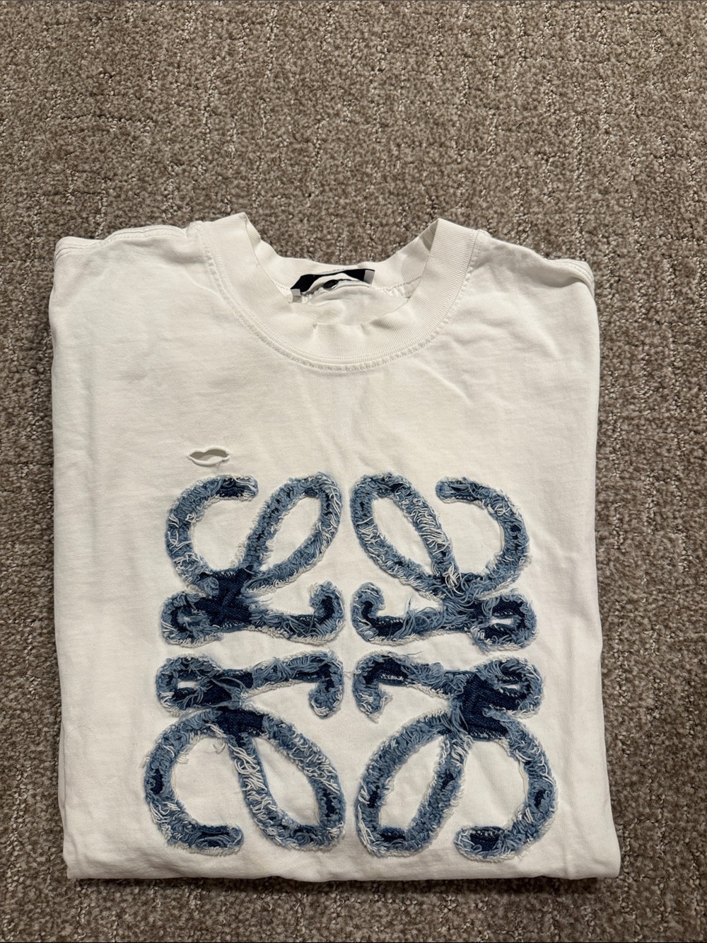 Loewe White Short Sleeve Graphic Tee with Blue  denim Motif - Picture 9 of 9